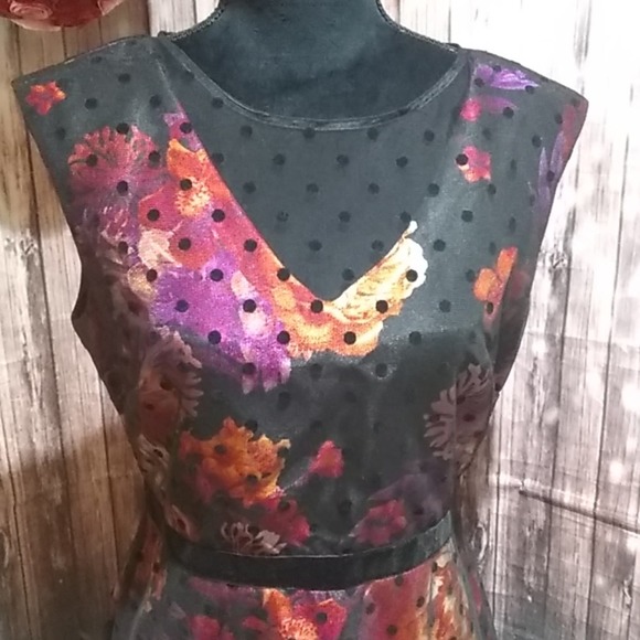 SD Collection Floral & Mesh Polkadot Dress - Picture 1 of 8